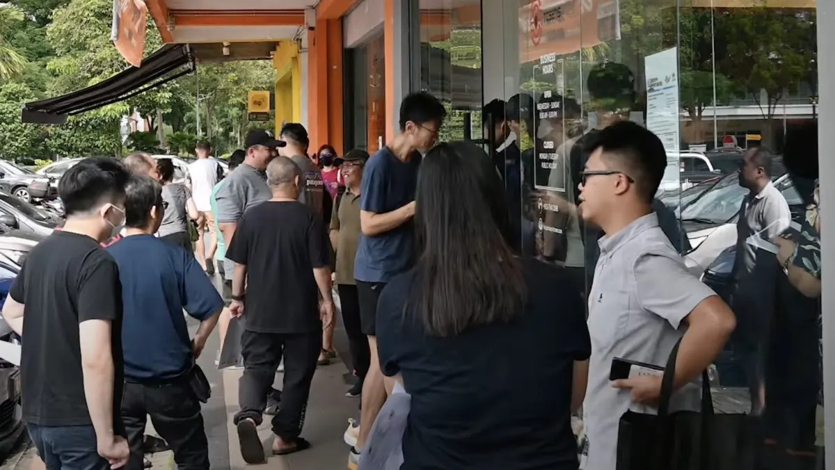 Singapore car drivers flock to services helping them apply for VEP tags